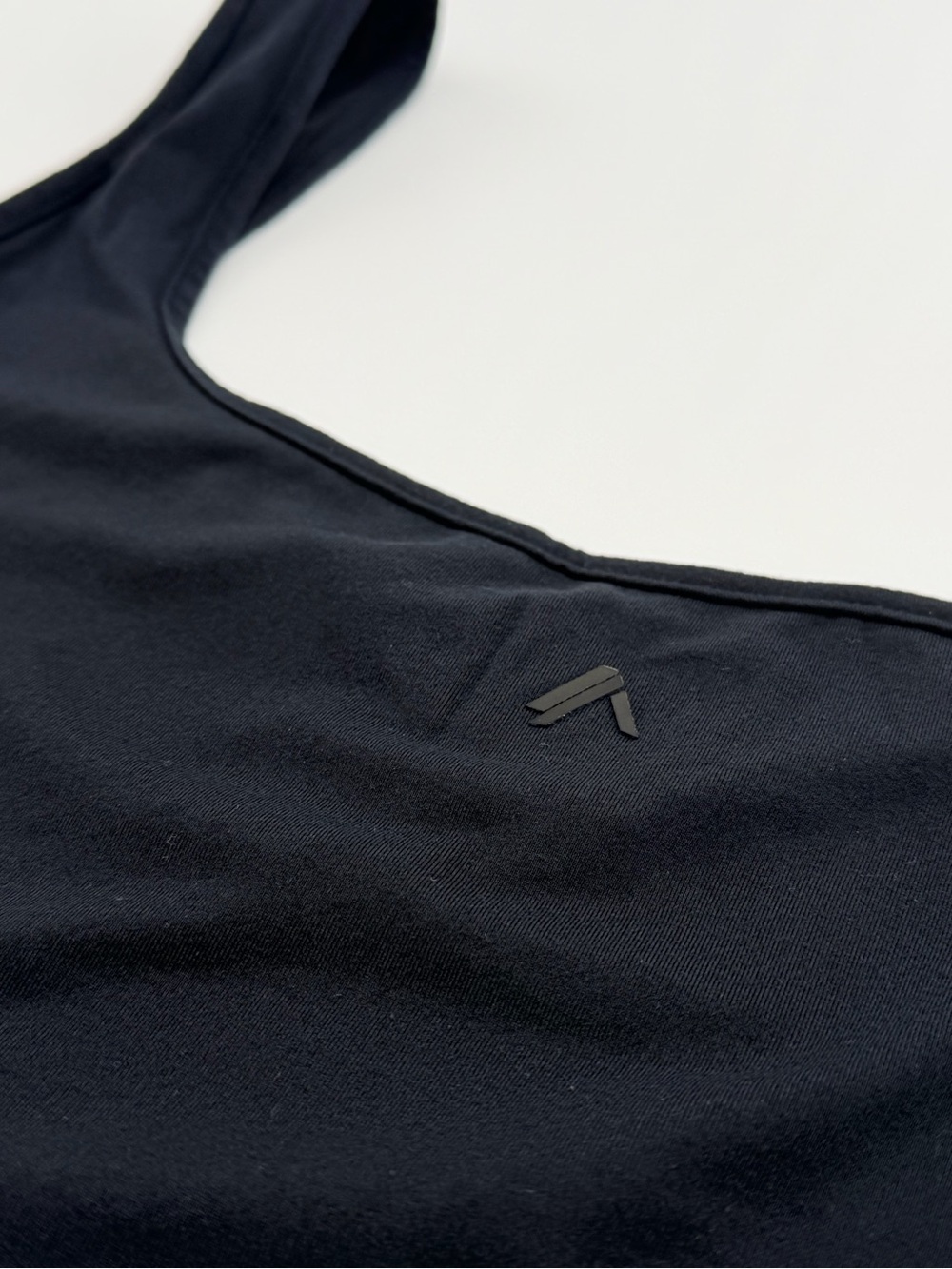 Alphalete Black Square Neck Crop Tank Size Large